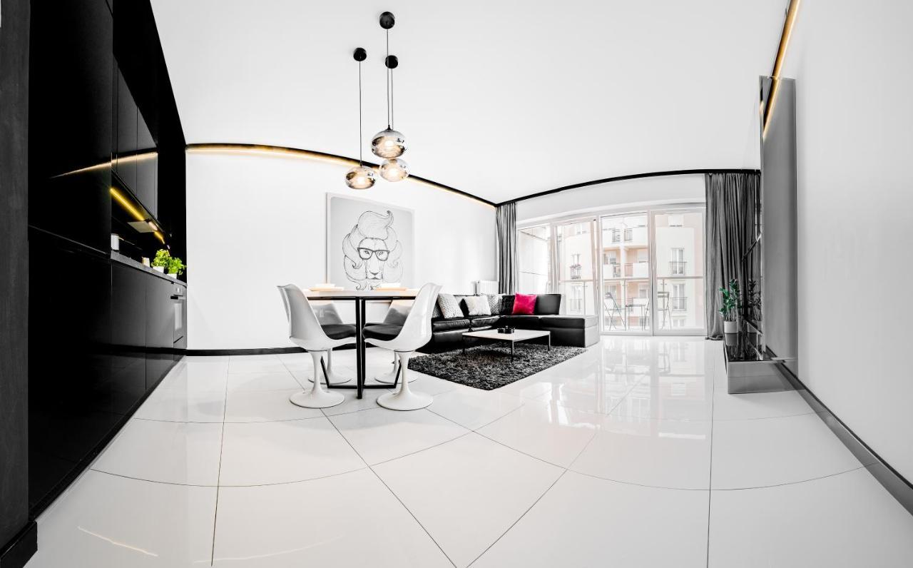Apartamenty Homely Place Serce Poznania - Stary Rynek - Parking Esterno foto
