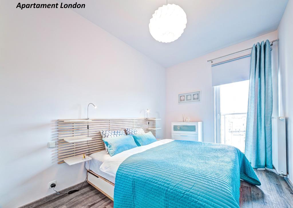 Apartamenty Homely Place Serce Poznania - Stary Rynek - Parking Esterno foto